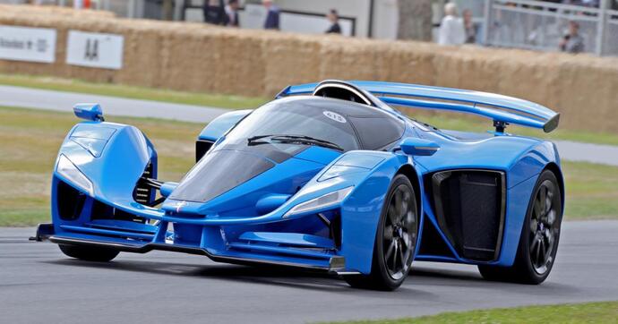 Un ponte de LVMH croit au potentiel de Delage, la marque française de supercar de Laurent Tapie