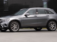 Salon de Francfort 2019 - Mercedes GLC 300 e : le retour de l'hybride rechargeable