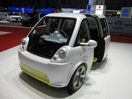 Mondial de Paris 2010 : la "Mia by Heuliez" électrique de série