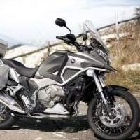 Honda - Nouveauté 2012: Le Crosstourer fait sa vidéo