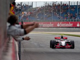 GP2/Silverstone: Maldonado puis Perez s'imposent. Bianchi proche de la victoire.