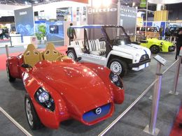 Mondial de Paris 2010 : les nouveaux véhicules écolos de la société Little