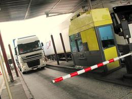 L'UE vote pour une taxe routière anti-pollution pour les camions