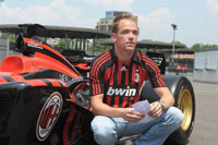 IRL: Doornbos chez Newman/Haas/Lanigan