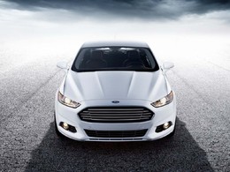Guide des stands Mondial 2012 : Ford métamorphose la Mondeo
