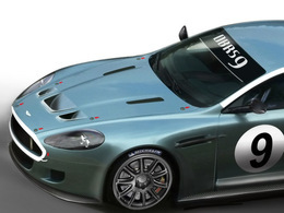 Encore une Art Car dans la course : cette fois, une Aston Martin DBRS9 aux 24 Heures de Spa