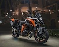 KTM 1290 Super Duke GT: les prix, les dispos
