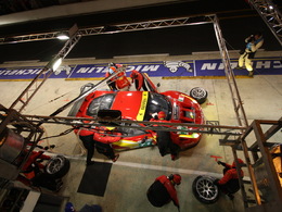 Petite immersion dans le monde nocturne des 24h du Mans.