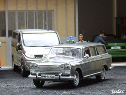 1/43ème - SEAT 1500 Familiar