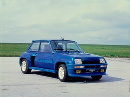 (Vidéo) La R5 Turbo a 30 ans!
