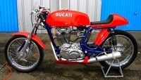 Ce vendredi, roulez avec votre moto d’avant 1994 sur le circuit des Ecuyers (02)…