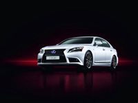 Mondial de Paris 2012 - Lexus LS 600h F-SPORT