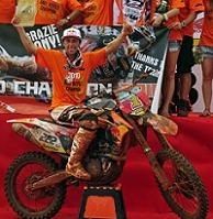 KTM, on fête le titre d'Antonio Cairoli