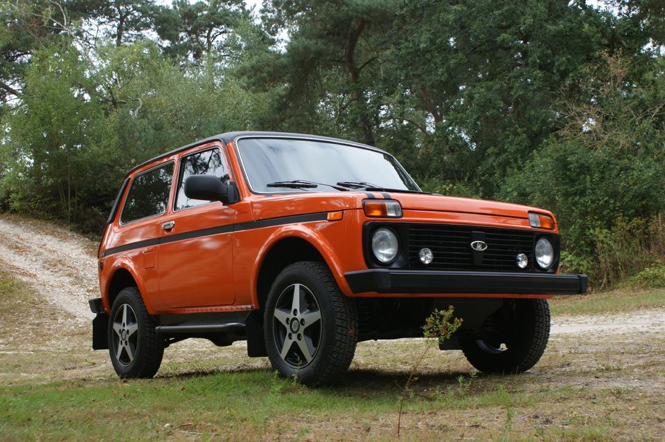 Prise en mains vidéo - Lada Niva : Tsarina, une série spéciale pour fêter 35 ans d'Histoire