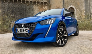 Marché automobile Europe : la Peugeot 208 devance la Volkswagen Golf