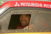 Luc Alphand est en passe de remporter le rallye Por Las Pampas