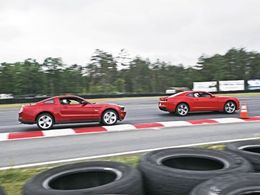 Ventes : la Chevrolet Camaro pousse la Ford Mustang vers la sortie