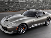 Une Viper ne se compare pas (ou plus) à une Corvette selon Ralph Gilles