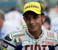 Moto GP - Rossi: "Lorenzo est un roc"'