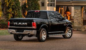 Le patron du groupe Fiat annonce qu'il pourrait vendre Jeep et Ram