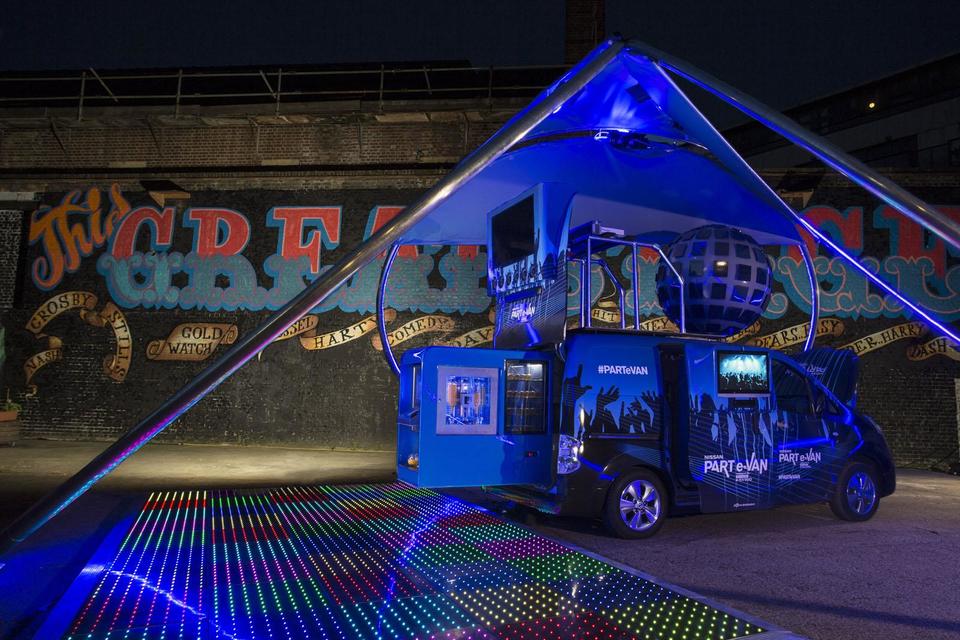 Nissan PART e-VAN : la discothèque mobile des 24 heures du Mans