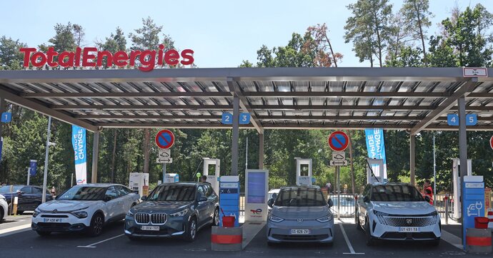 La bataille de l’électrification des flottes se déplace sur le terrain de la recharge