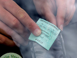 La loi Hamon a été votée : vous pourrez résilier plus facilement votre assurance