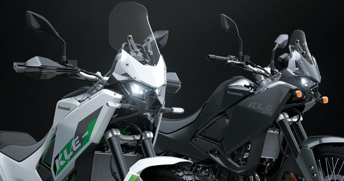 Bientôt une grande sœur pour la Kawasaki KLE500 ?
