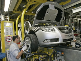 Opel va fermer Bochum mais garantit l'emploi sur ses autres sites jusqu'en 2018