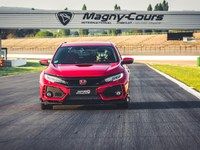 Honda Civic Type R : un record à Magny-Cours
