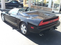 Insolite : une Honda NSX cabriolet est à vendre