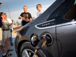 Plus de 600 concessionnaires américains ont déjà accepté de distribuer la Chevrolet Volt !