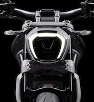 Ducati remporte le prix du Product Design au Red Dot Award 2016 avec sa XDiavel