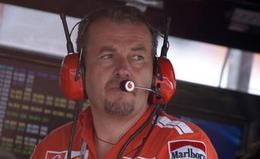 F1: son livre interdit, Stepney parle
