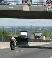Economie - Fiscalité routière: Prendre l'autoroute coûtera plus cher à partir de février 2012