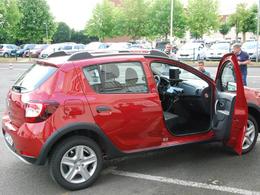 La Dacia Sandero Stepway devient "radar mobile mobile"