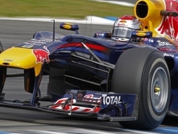 Red Bull domine les essais libres 1