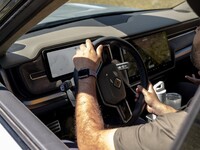 L'intérieur très "high tech" du Rivian R1T