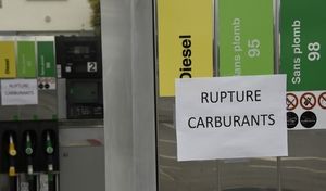 Une grève des transporteurs de carburants fait craindre une pénurie dans les stations