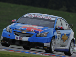 WTCC-Brno: Première pole pour Huff cette saison !