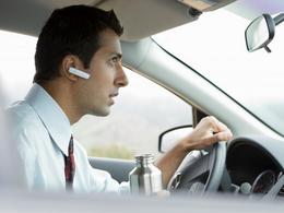 Oreillettes, parking, musique : stop aux mesures idiotes !