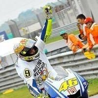 Moto GP - Rossi: Un motocross pour combattre la leucémie