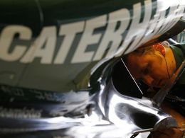 Caterham met un pied en Formule 1