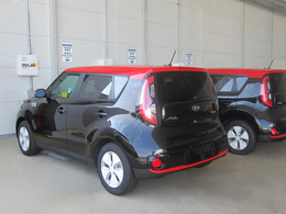 Kia teste des Soul électriques rechargés par induction