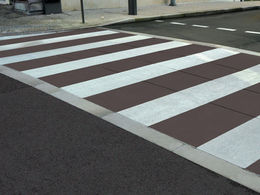 Renversé par une voiture, il doit rembourser les dégats causés