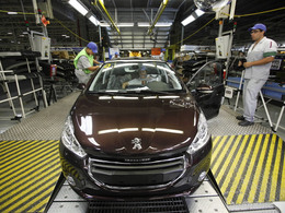 Economie: la modernisation selon Peugeot