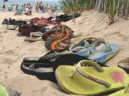 Insolite: conduire en claquettes ce n'est pas le pied