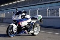 BMW HP2 Sport Motorsport Replica : 400 pièces, 22 230 €uros...