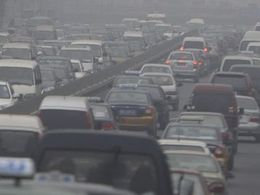 Pollution: l'émission de 95 grammes de CO2 par kilomètre c'est pour 2020