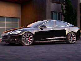 Tesla : la Model S gagne en autonomie et en puissance